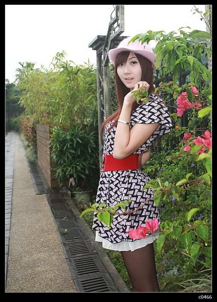 [黑丝吧] 2013.12.09 内部分享-星海妹 1